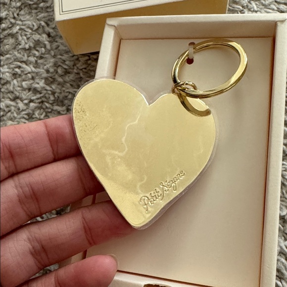 Sézane Red Heart Keychain and Brown Card Holder - Picture 7 of 8